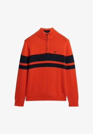 Strikket pullover i klar orange med høj krave, prydet med marineblå striber over brystet samt ribkantede manchetter og forneden.