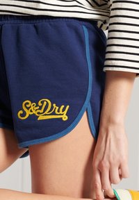 Superdry & Co Šortky - blue