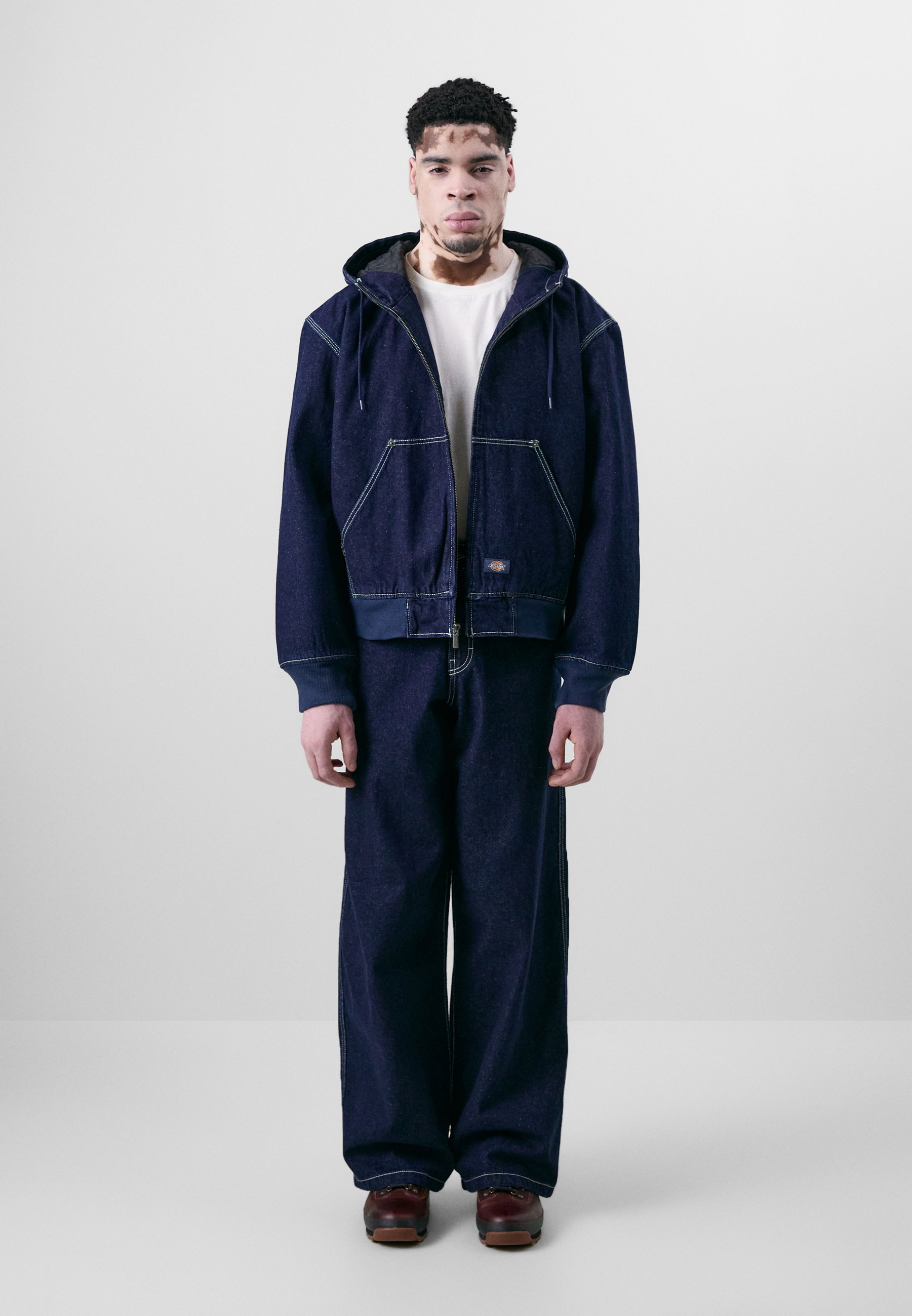 Dickies LOOSE WAVE - Loose Jeans - rinsed indigo blue/rinsed denim