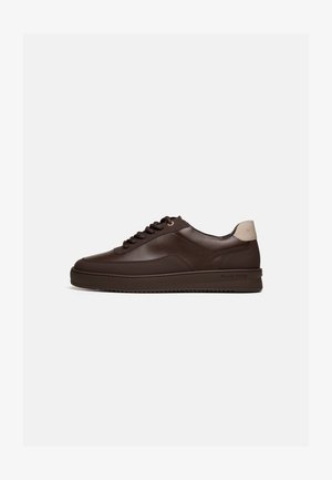 Filling Pieces, MONDO TECH CRUMBS - Αθλητικά παπούτσια - chocolate