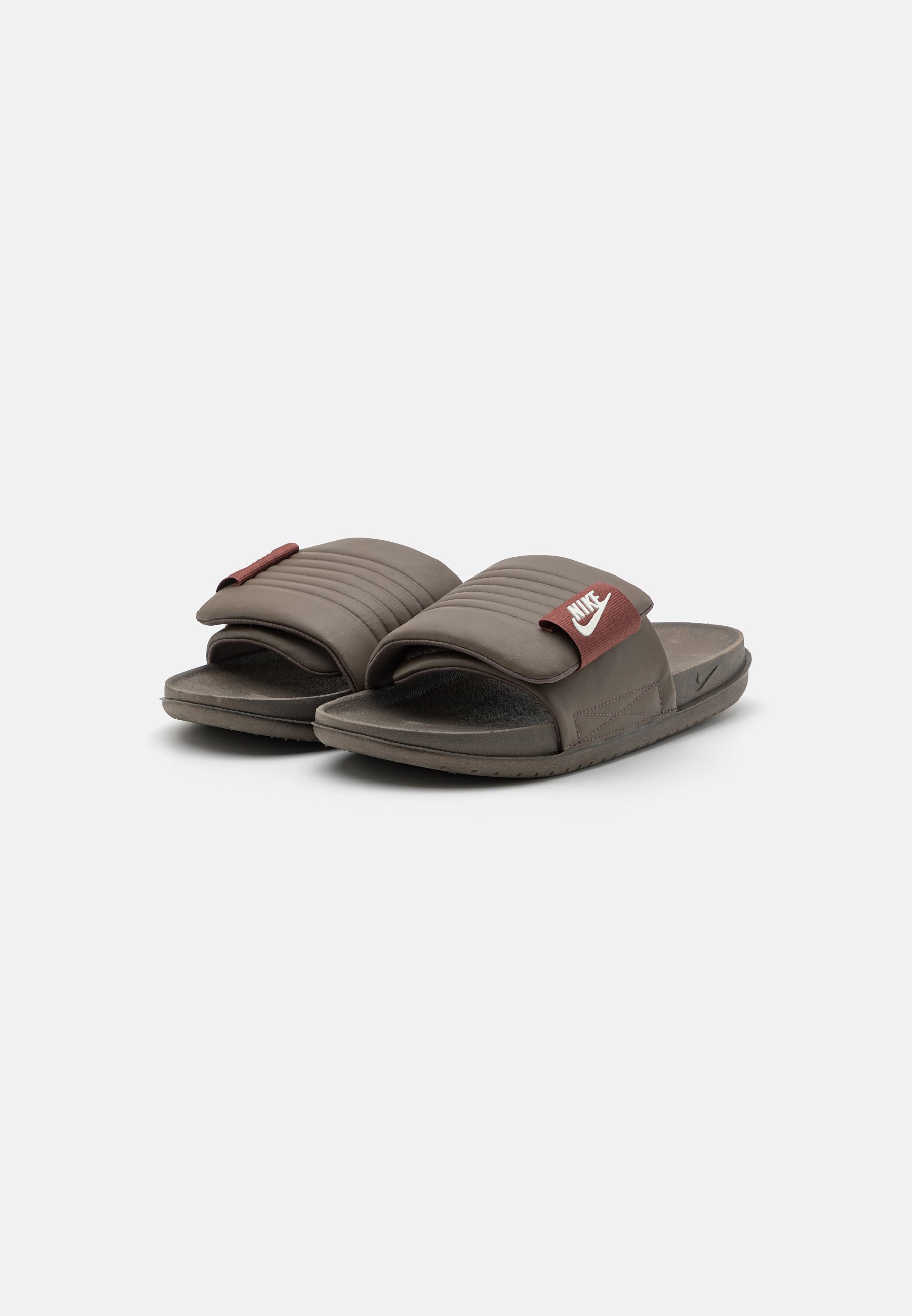 nike padded sandals
