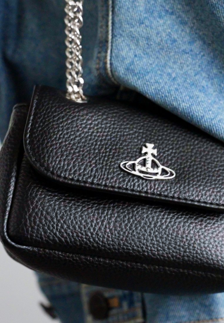 ★Vivienne Westwood★ Small pulse chain cross bag black 5C01 Vivienne Westwood SMALL PURSE CHAIN - Cross body bag - black