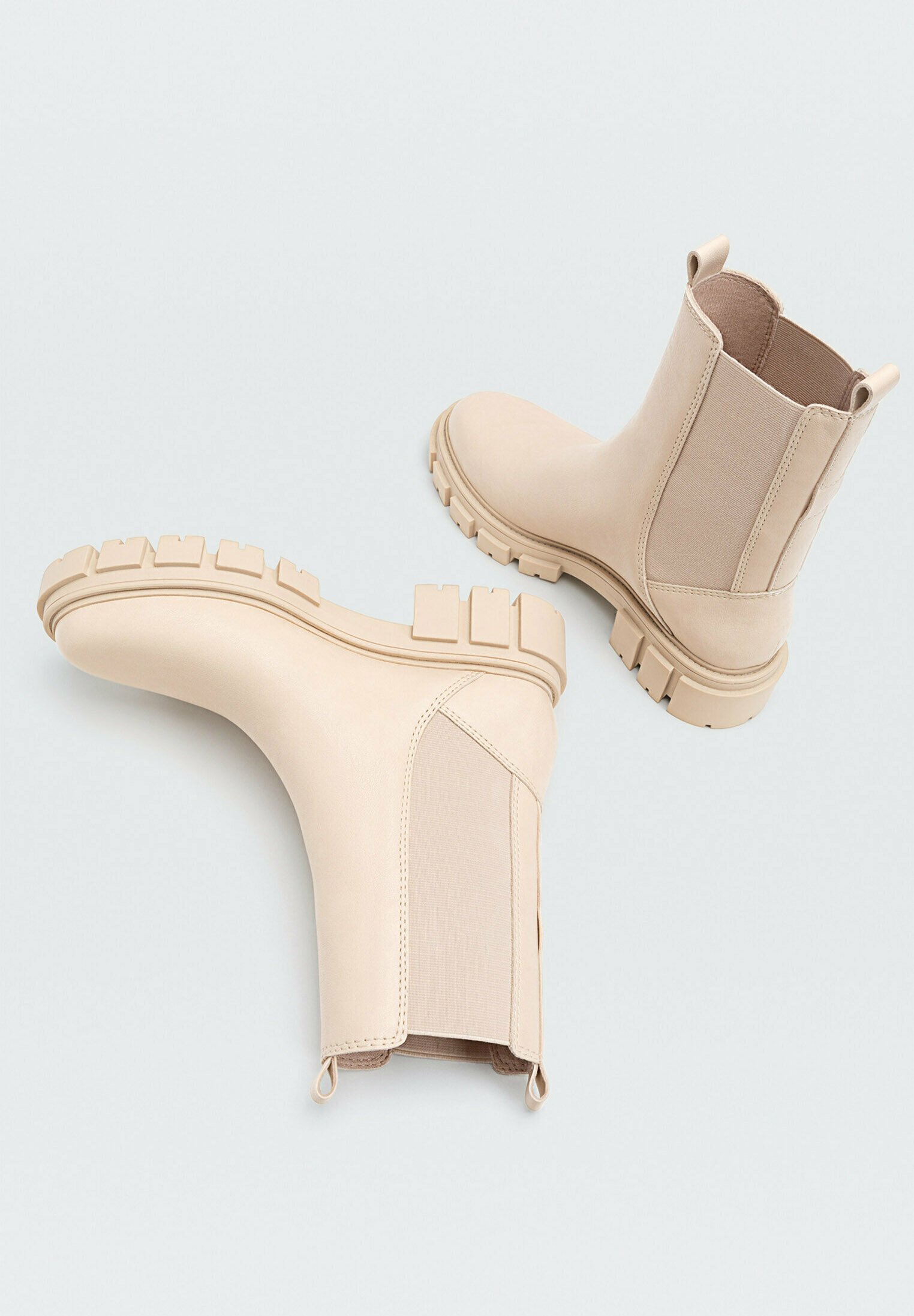 Stradivarius FLACHE - Ankle boots 