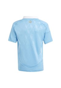 Ljusblå kortärmad polo med vit krage, med ett diamantmönster och en liten guldkrona-logotyp på övre ryggen.