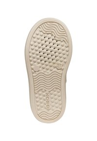 Suela de zapato Geox en goma beige, con superficie texturizada que presenta puntos en relieve, ranuras y agujeros de ventilación, etiquetada con "21" y el nombre de la marca.
