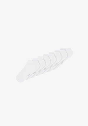 Paires de chaussettes blanches en coton pour la cheville, six paires, conception sans couture, bord côtelé, indications de taille 31-33 imprimées en gris sur les côtés.