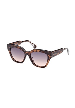 Occhiali da sole tortoiseshell marroni con una montatura audace e angolare. Le lenti a gradiente passano da scure a chiare. Presentano un brand discreto sul lato.