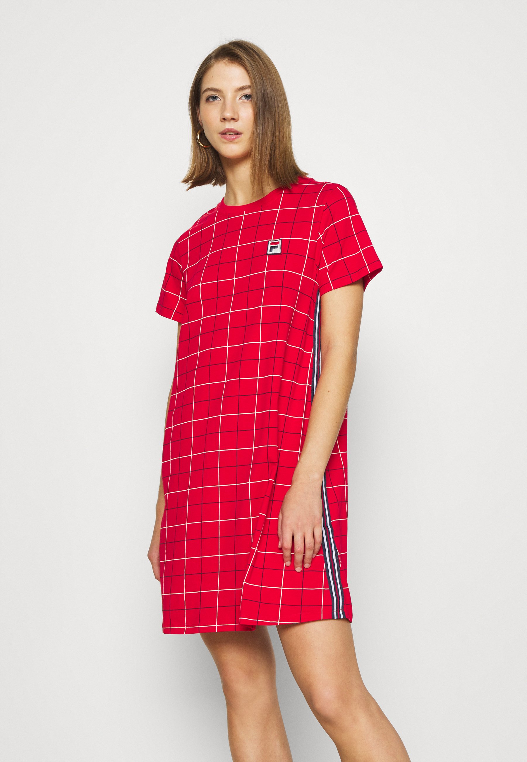 fila red dress