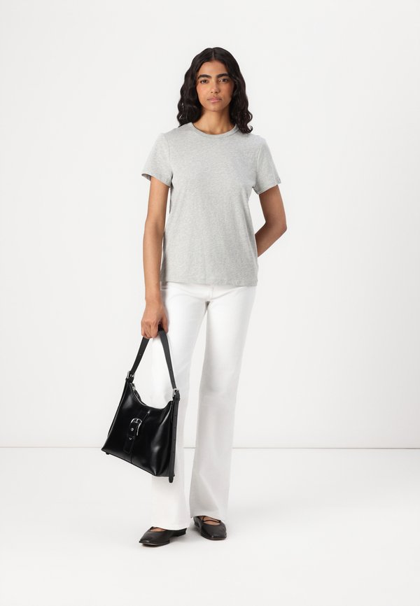 FAV CREW SOLID - Basic T-shirt4