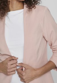 VILA Blejzr - light pink