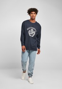 Southpole SOUTHPOLE HERREN SOUTHPOLE COLLEGE LONGSLEEVE - Topper langermet - midnightnavy