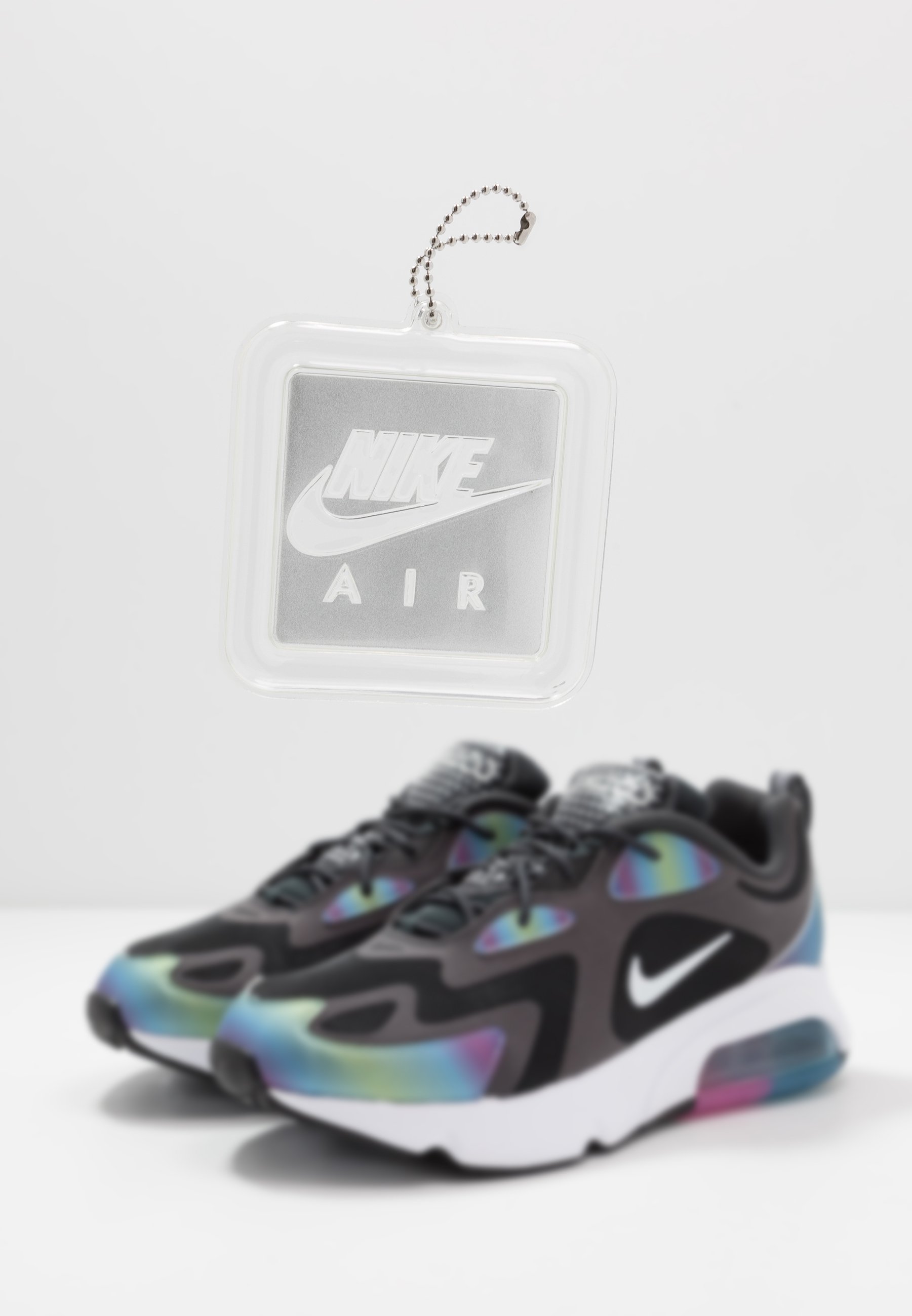 AIR MAX 200 20 - Baskets basses - dark smoke grey/white/black/metallic silver AIR MAX 200 20 - Baskets basses - dark smoke grey/white/black/metallic silver