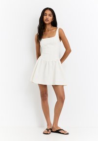 PULL&BEAR - Vapaa-ajan mekko - white Pienoiskuva 1