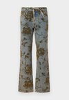 ONLMOTT FLORAL BELT - Ravne kavbojke - medium blue denim