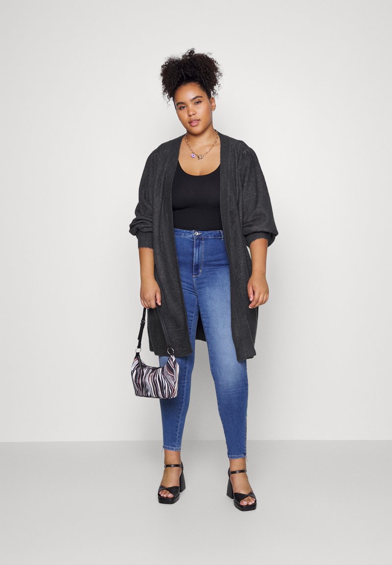 Vero Moda Curve VMRUBELLEFILE LONG CARDIGAN Strickjacke dark