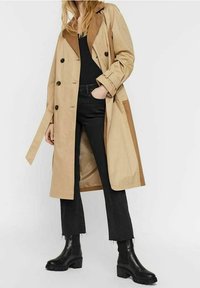 Vero Moda Prochowiec