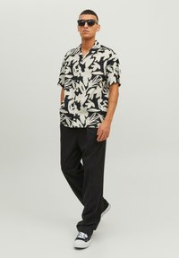 Jack & Jones JORCABANA AOP - Camisa - moonbeam