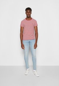 Tommy Hilfiger T-shirt básica - rouge/ivory
