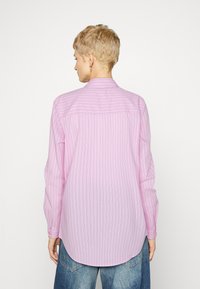 JDY JDYMIO SHIRT - Nööpidega pluus - begonia pink/multi-coloured