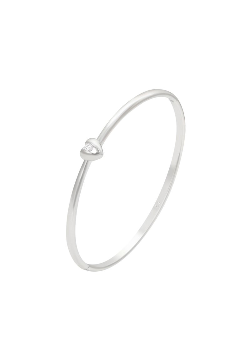 Bracciale in argento con un accento a forma di cuore e una piccola pietra preziosa trasparente. Finitura liscia e lucida; design elegante e minimalista.