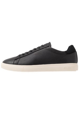 Clae, Baskets basses - black