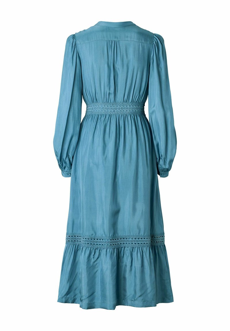 the noa fit and flare dress Noa Knee Length Dress main image 1