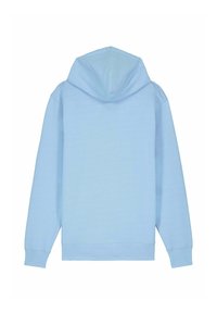 Felpa blu chiaro realizzata in un morbido misto cotone. Presenta una tasca a canguro e polsini a costine. Il cappuccio è sfoderato con un dettaglio cucito.