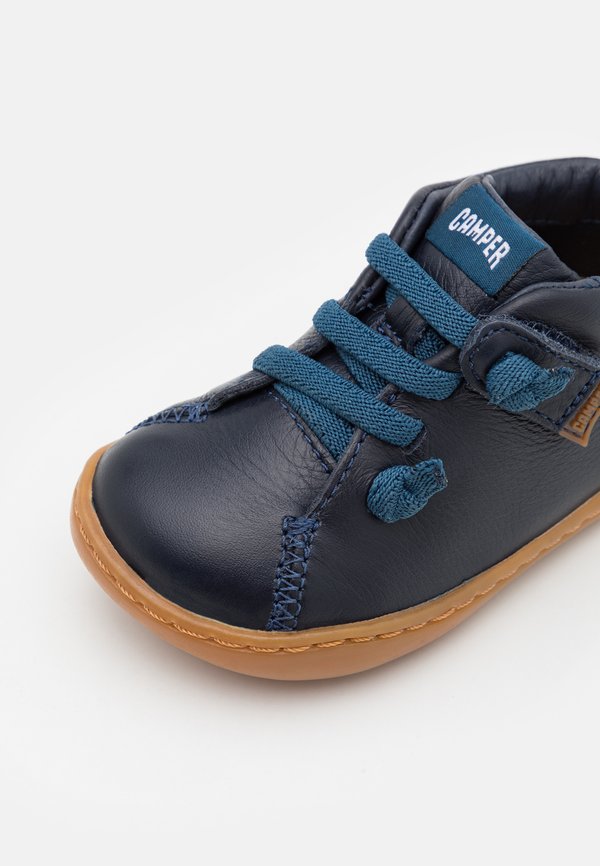 PEU CAMI UNISEX - Casual lace-ups - blau3