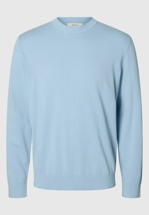Helles blaues Sweatshirt mit langen Ärmeln, rundem Ausschnitt und gerippten Bündchen und Saum. Hergestellt aus einem glatten, weichen Stoff mit einer einfarbigen Textur.