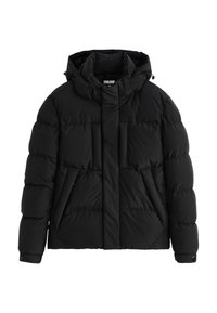 Doudoune noire avec capuche, présentant un design matelassé, une fermeture éclair à l'avant et des poches latérales. Fabriquée en matériau synthétique avec une finition mate.