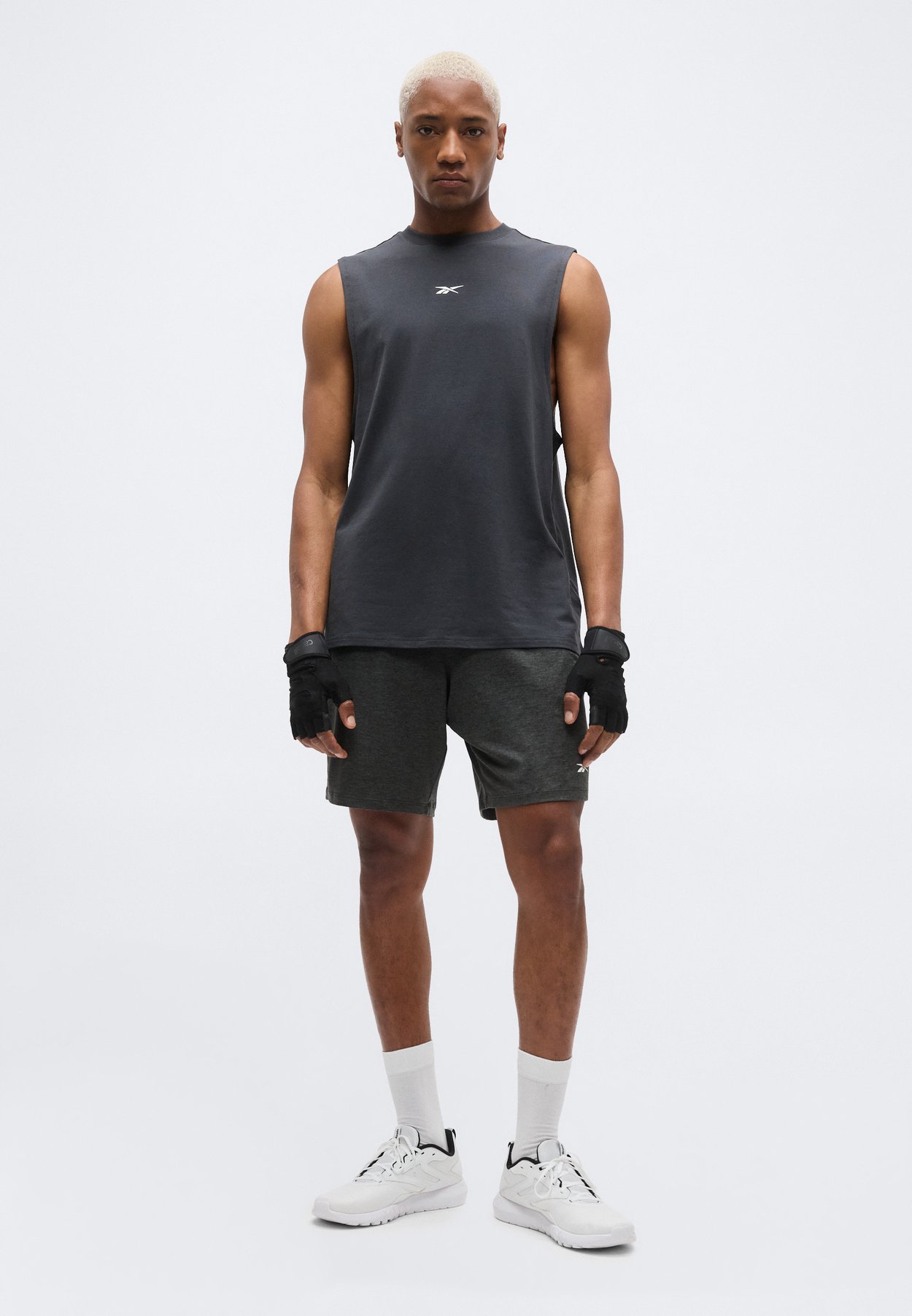 ATHLETE OFF DAY SHORT