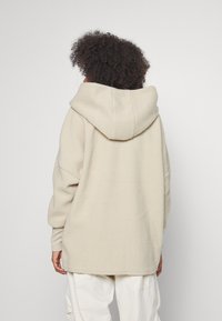 Noisy May Kort kappa / rock - beige