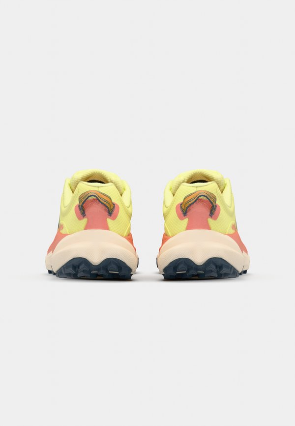 TORRENT 4 - Trail running shoes2