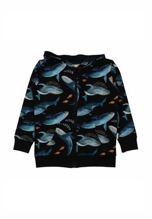 Schwarzer Hoodie mit Reißverschluss, verziert mit blauen und türkisfarbenen Walen, Fischen und aquatischen Mustern. Hergestellt aus weichem Stoff mit Kängurutasche und Kapuze.