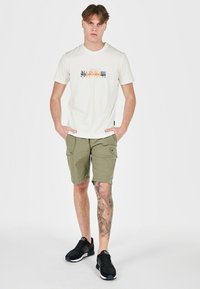 Napapijri T-shirt con stampa - white whisper
