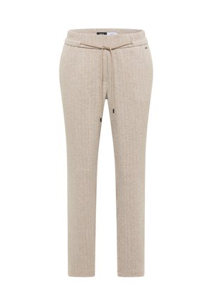 Beżowe spodnie taperowane z elastycznym paskiem i subtelnym wzorem w jodełkę, z bocznymi kieszeniami i gładką fakturą.