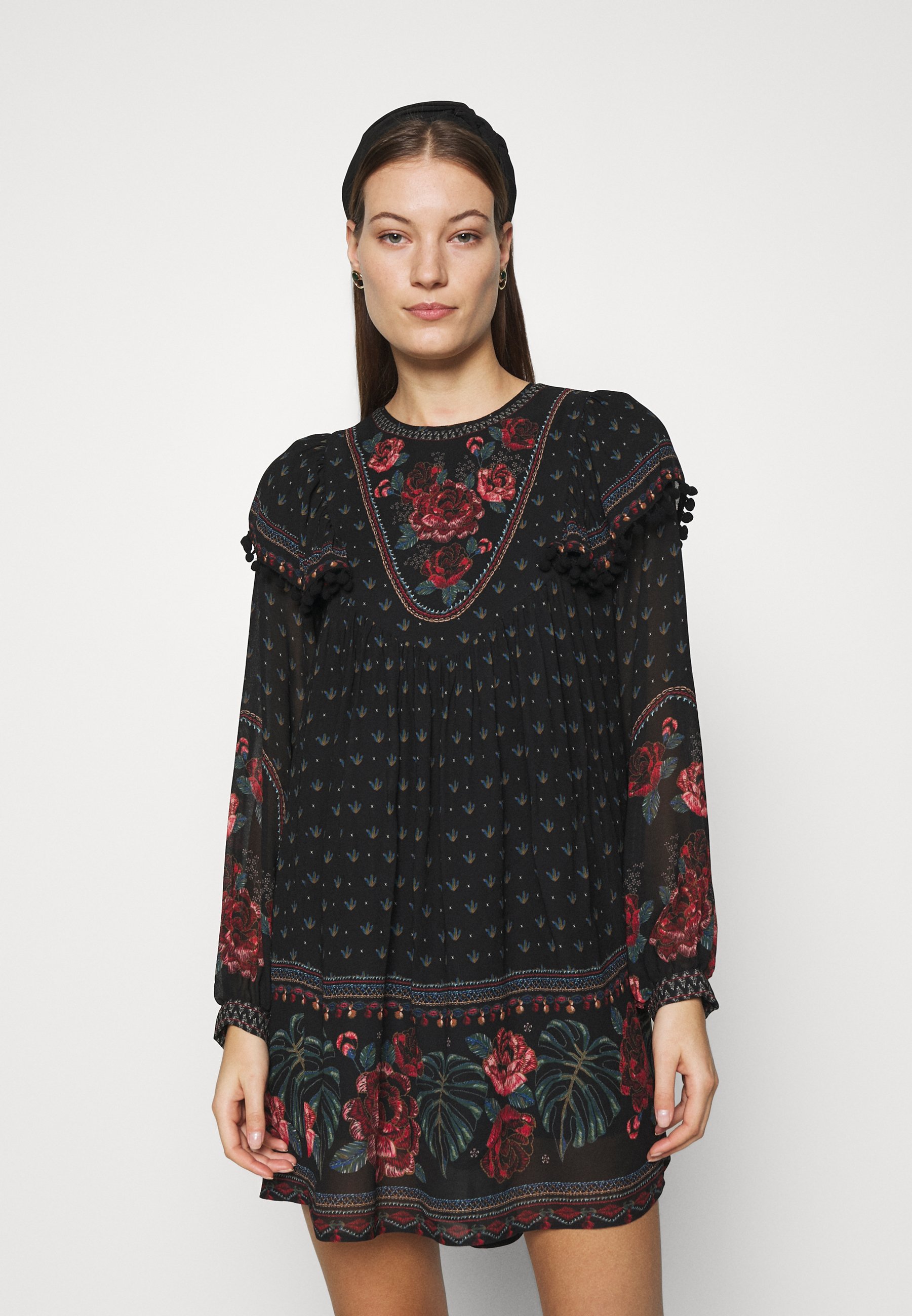 Farm rio embroidered floral mini dress Clearance