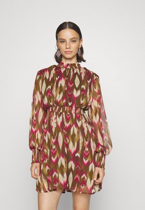 ONLY Petite ONLPAM LIFE HIGHNECK DRESS - Sukienka letnia