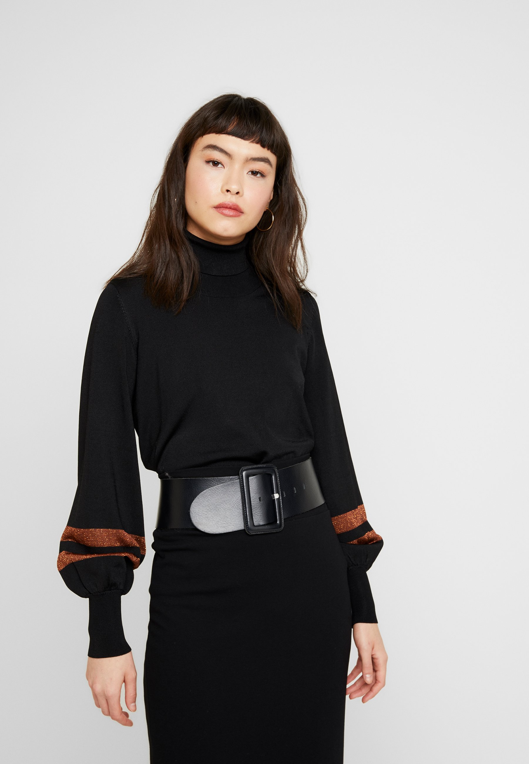 JUST FEMALE Outlet shoppen bij ZALANDO JUST FEMALE SAGO TROUSERS Leren broek pumkin spice
