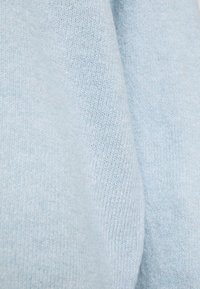 ONLY ONLRICA LIFE L/S V-NECK NOOS - Camisola - blue fog melange