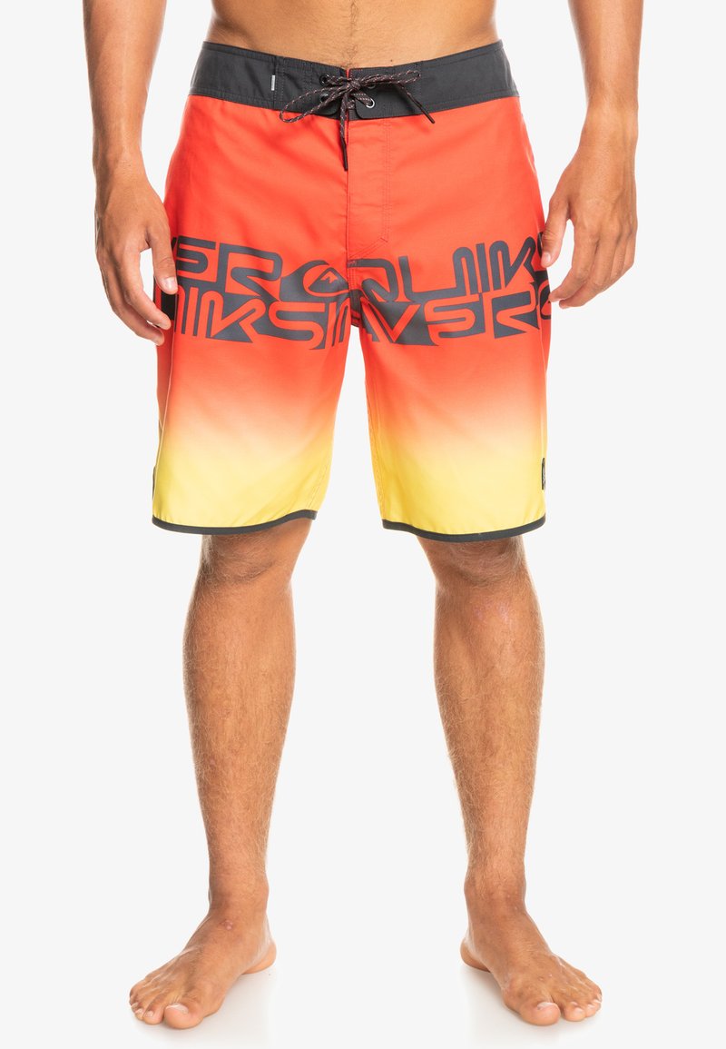 Herren Badehosen | Quiksilver EVERYDAY SCALLOP Badeshorts fiery coral/pink - QS56344 Herren Badehosen | Quiksilver EVERYDAY SCALLOP Badeshorts fiery coral/pink - QS56344