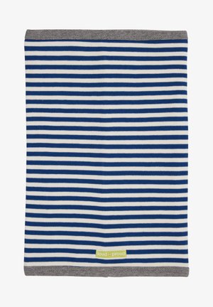 Tessuto di cotone a righe blu e bianche con un bordo grigio a coste. Presenta un piccolo etichetta verde, "loud + proud," vicino al fondo.