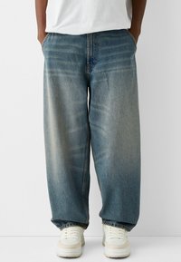 Bershka Jeans relaxed fit - blue-grey