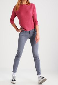TOM TAILOR Sweter