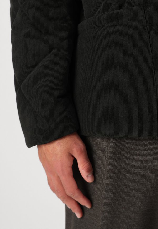 LIDDESDALE QUILTED JACKET - Light jacket2