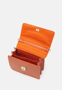 ONLY Taška s příčným popruhem - orange