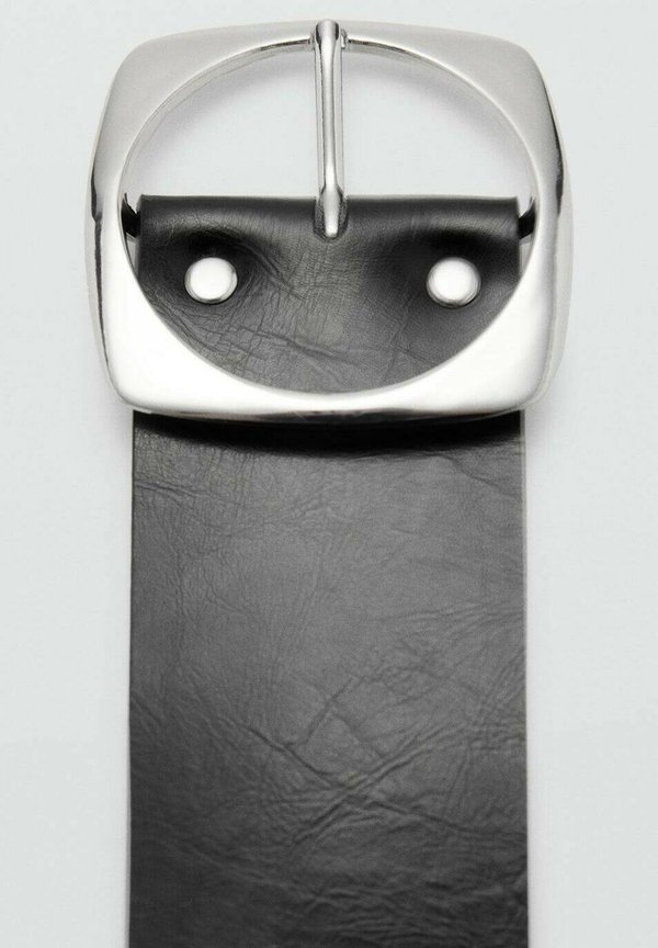 WITH OVAL BUCKLE - Belt2