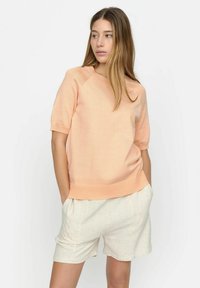 Soft Rebels MARLA O-NECK - T-Shirt basic - peach parfait