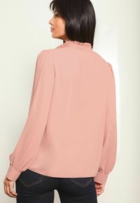 Lipsy RUFFLE PLACKET V NECK - REGULAR FIT - Cămașă - pink