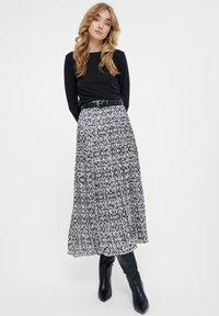 Greenpoint - Bluzka z długim rękawem